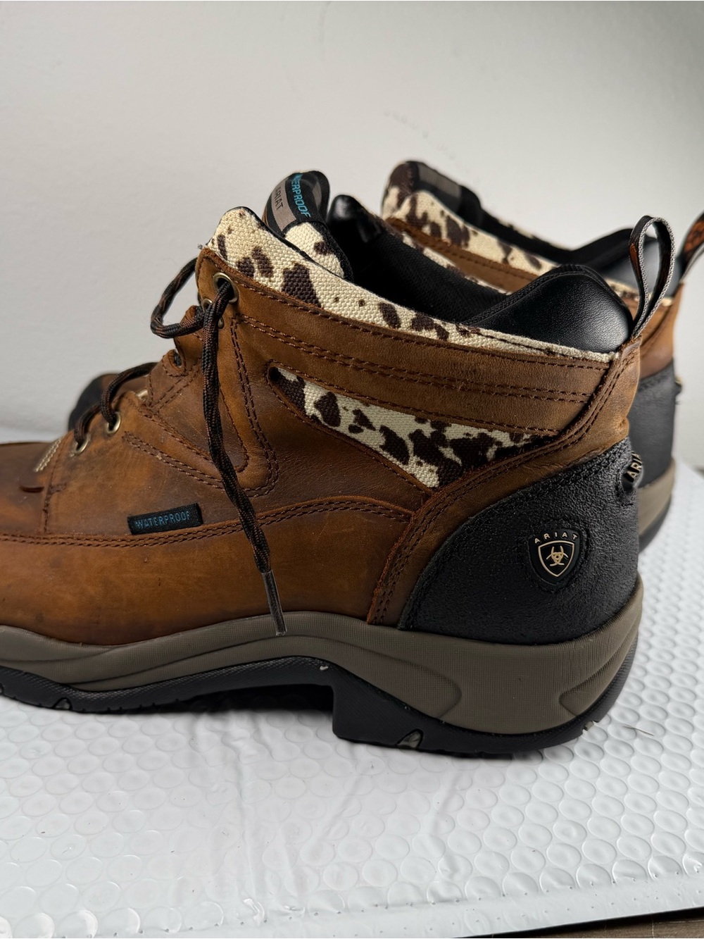 Ariat Terrain Waterproof ATS Brown Leather Hiking Boots Cow Print Men’s 10B - Picture 5 of 7
